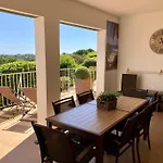 Les Restanques Cabriere 3024 Daire *